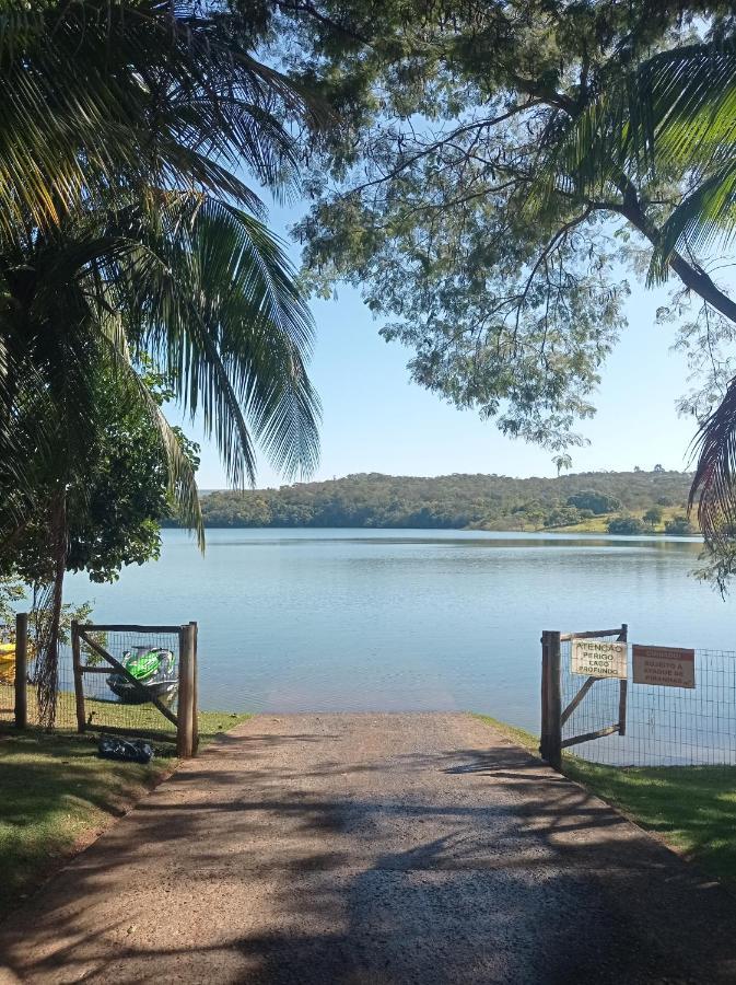 Flat No Pontal Do Lago Caldas Novas Exterior photo